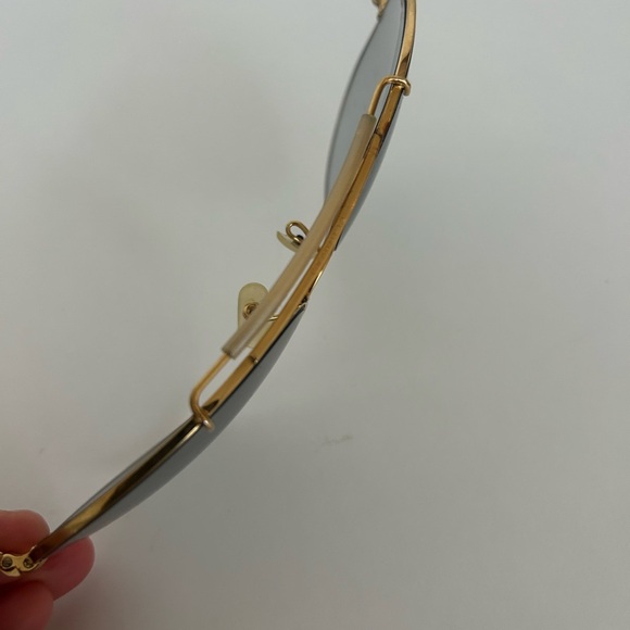 1970’s Vintage B&L Ray-Ban Outdoorsman Gold Aviator 62-14 Sunglasses - Picture 7 of 10